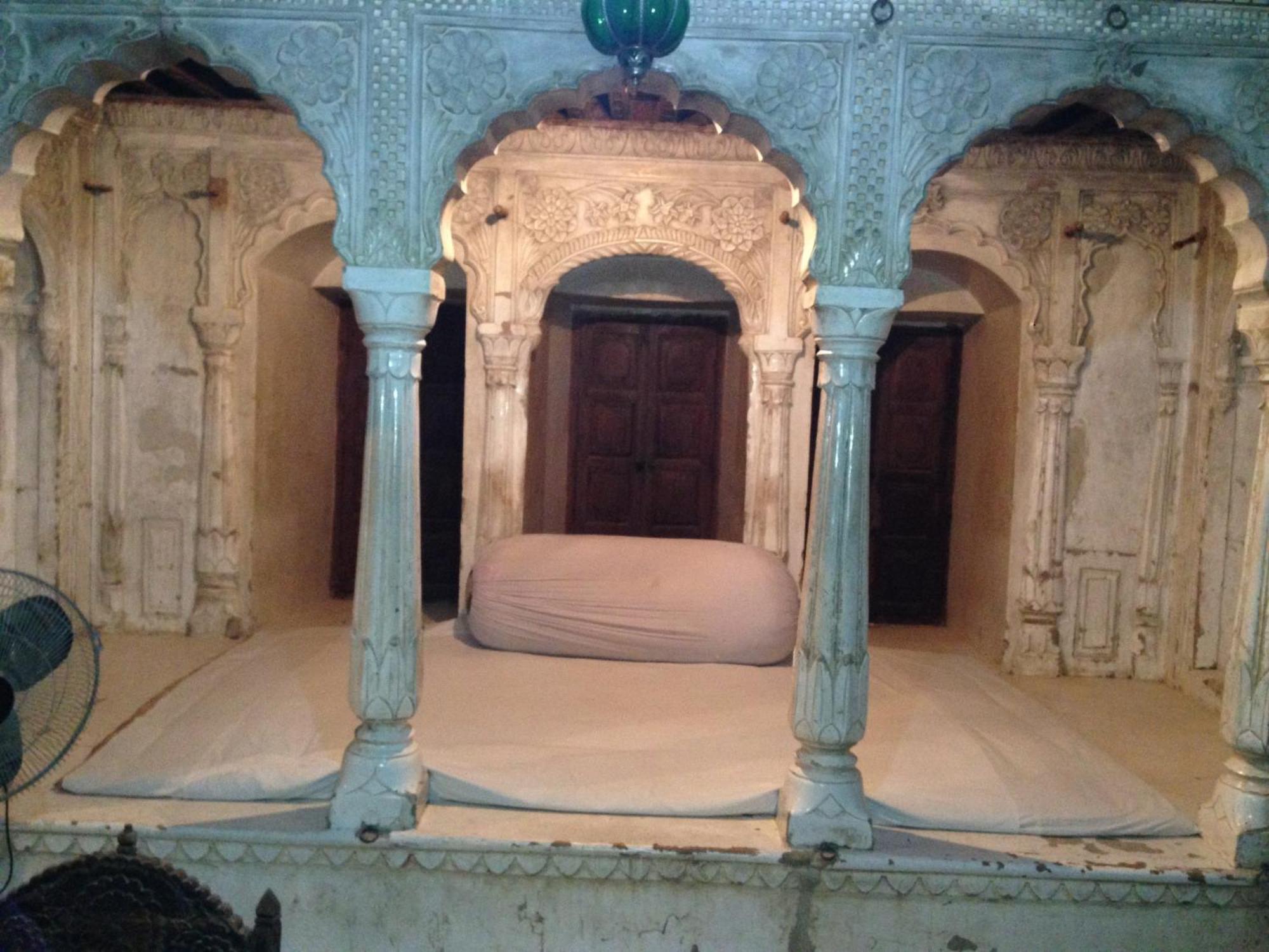 Narayan Niwas Castle Hotel Ramgarh Shekhawati Ruang foto