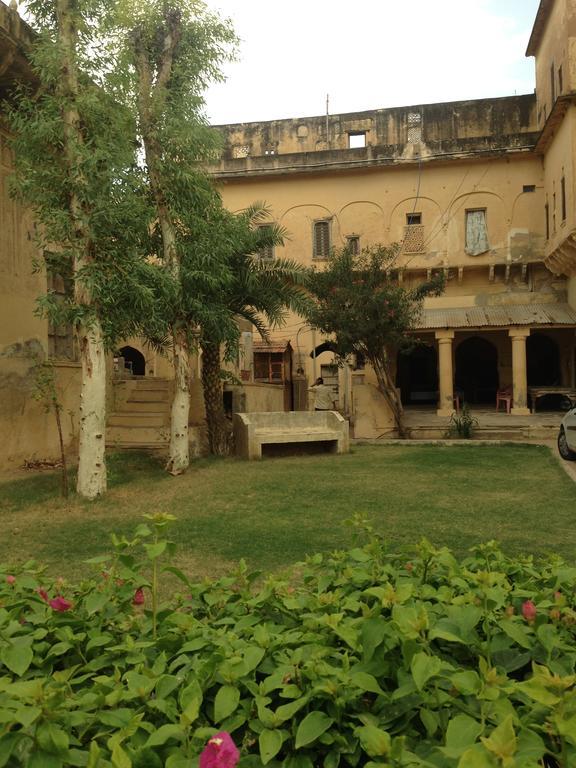 Narayan Niwas Castle Hotel Ramgarh Shekhawati Bagian luar foto